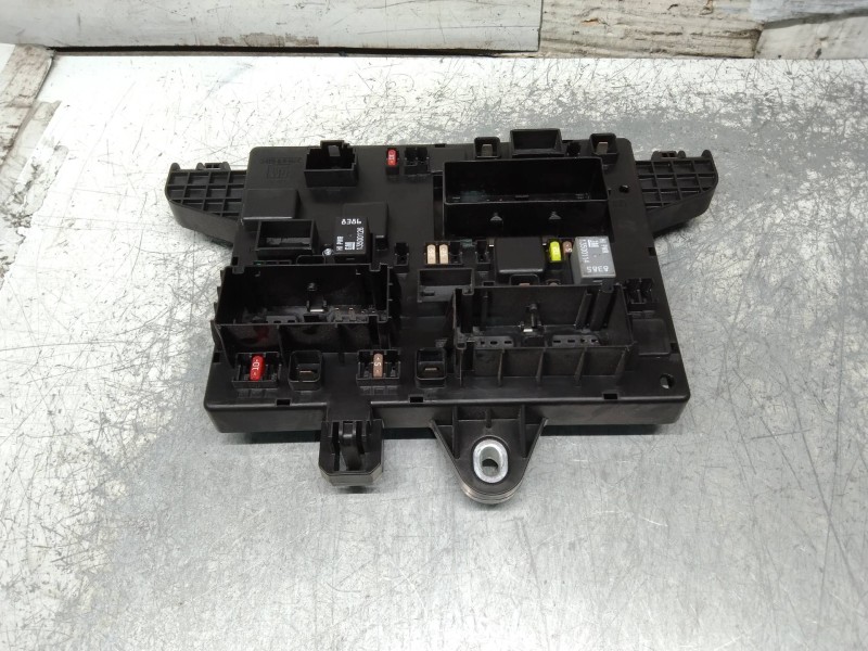 Recambio de caja reles / fusibles para opel astra j lim. enjoy referencia OEM IAM 13343950 1110078AC 365927271 RP
