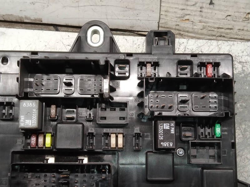 Recambio de caja reles / fusibles para opel astra j lim. enjoy referencia OEM IAM 13343950 1110078AC 365927271 RP