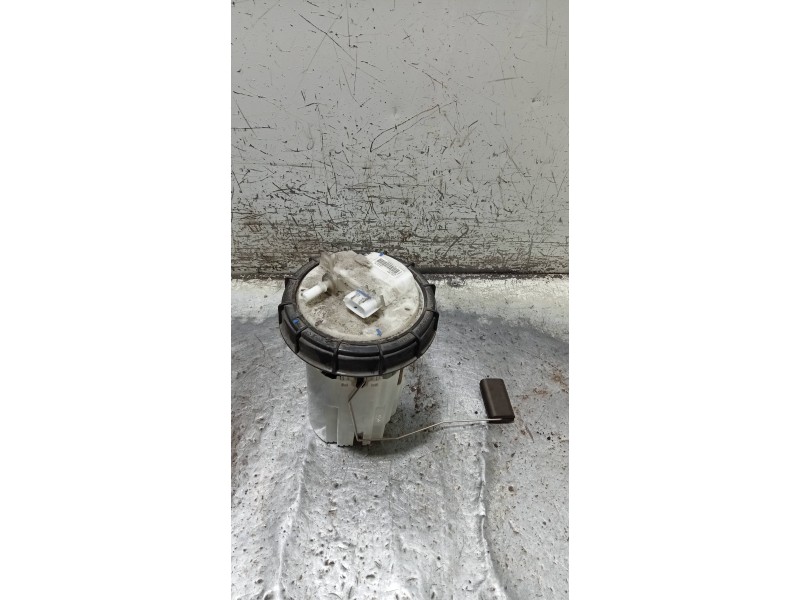 Recambio de bomba combustible para renault megane iii berlina 5 p dynamique referencia OEM IAM 0580200148 172021706R 