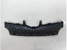 Recambio de rejilla delantera para toyota yaris verso (ncp2/nlp2) 1.3 linea sol referencia OEM IAM    2