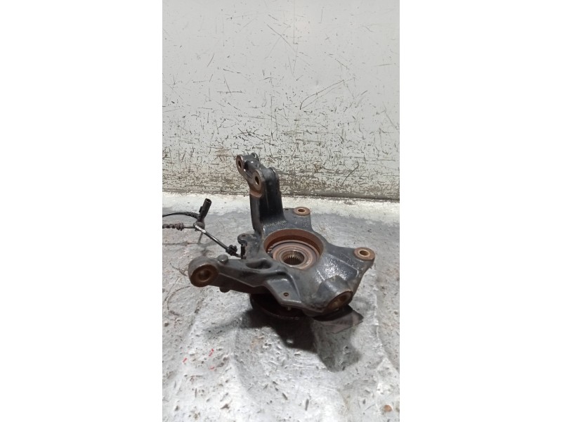 Recambio de mangueta delantera izquierda para renault megane iii berlina 5 p dynamique referencia OEM IAM   