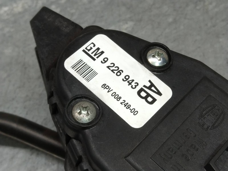 Recambio de potenciometro pedal para opel omega b design edition berlina referencia OEM IAM 6PV00824900 9226943 