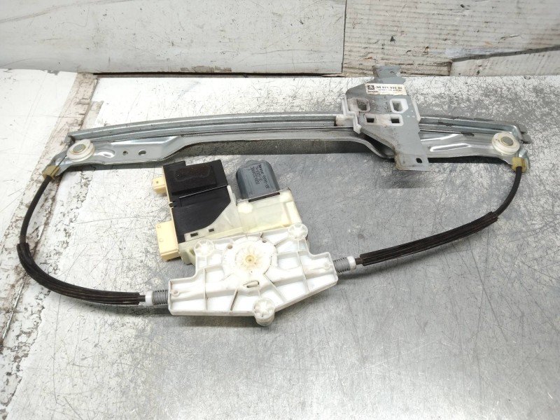 Recambio de elevalunas delantero derecho para citroen c4 berlina cool referencia OEM IAM 9681574880 997019102 5P