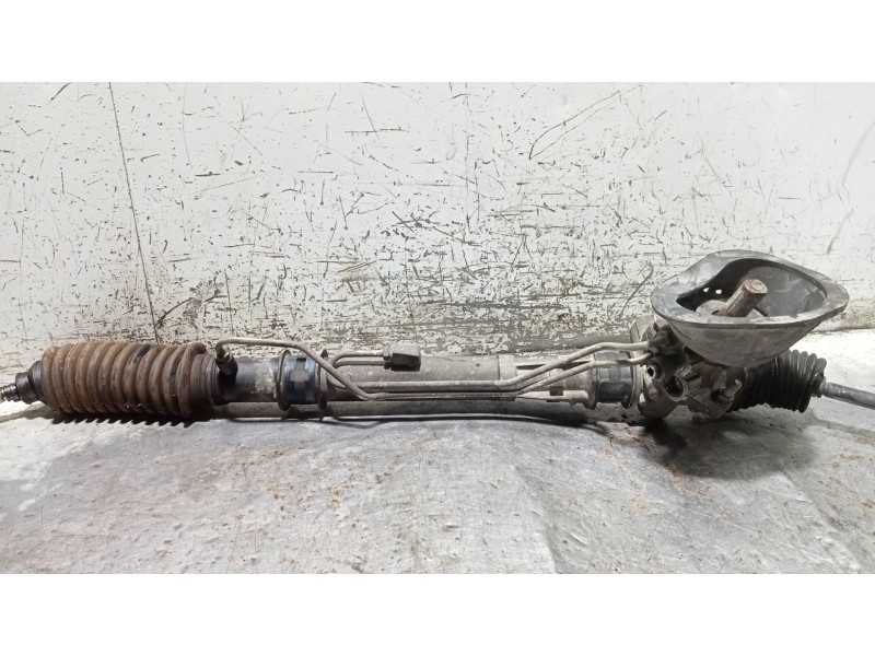 Recambio de cremallera direccion para renault megane i classic (la0) 1.9 d rn referencia OEM IAM 682000002  