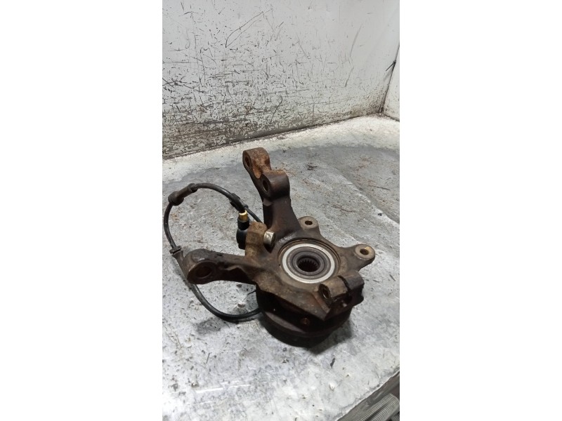 Recambio de mangueta delantera izquierda para renault megane i classic (la0) 1.9 d rn referencia OEM IAM   