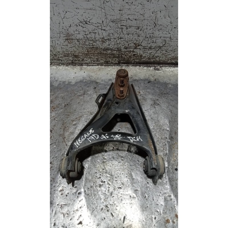 Recambio de brazo suspension inferior delantero derecho para renault megane i classic (la0) 1.9 d rn referencia OEM IAM   
