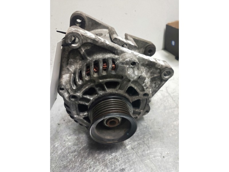 Recambio de alternador para opel astra j lim. enjoy referencia OEM IAM 13502595  