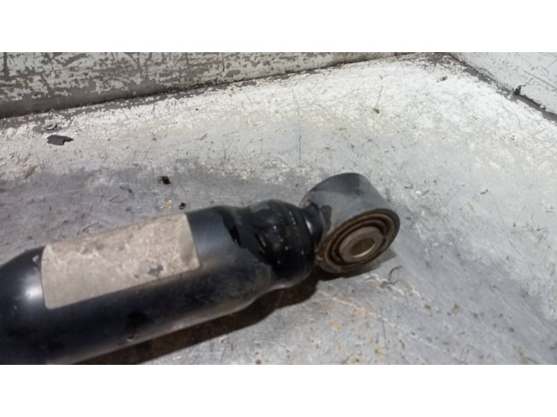Recambio de amortiguador trasero izquierdo para skoda octavia combi (1z5) scout 4x4 referencia OEM IAM 1K0513029M  