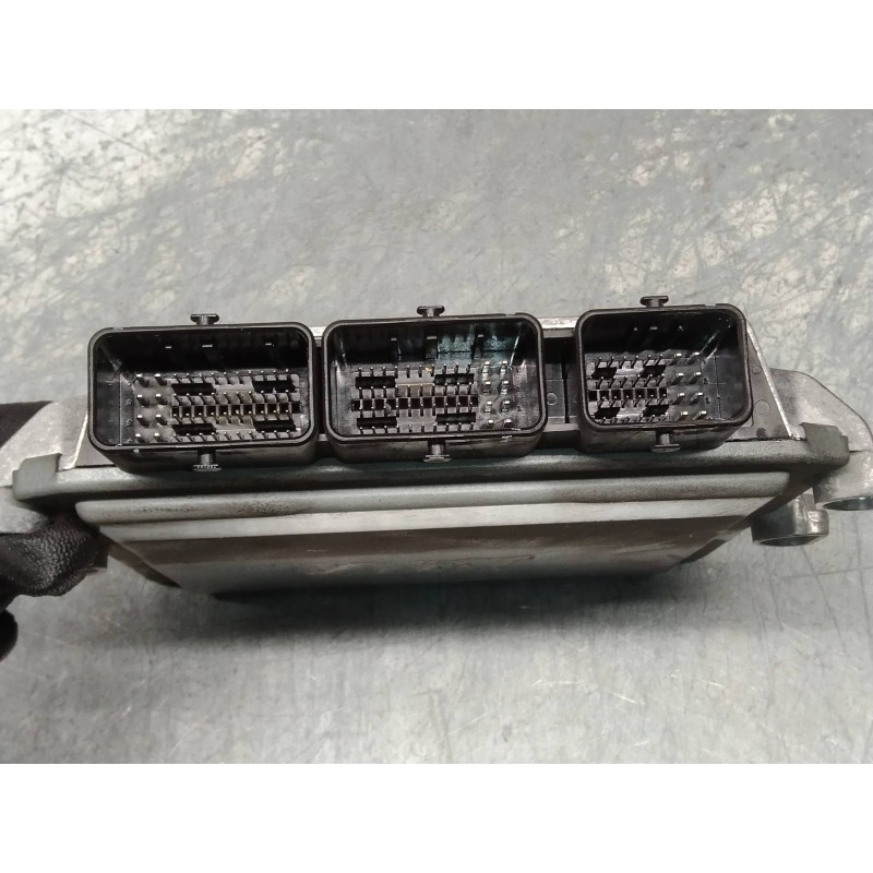 Recambio de centralita motor uce para peugeot 407 st confort referencia OEM IAM 5WS40205ET SW9658345380 HW9655041480 SID803