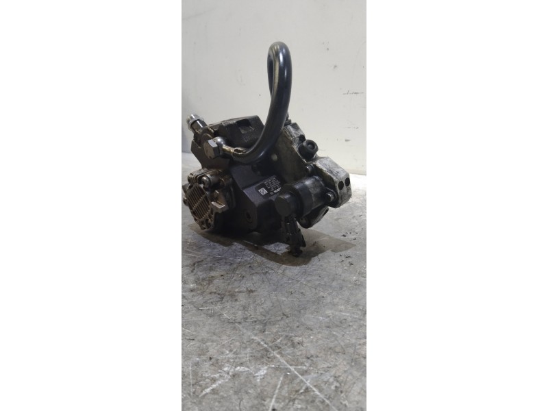 Recambio de bomba inyeccion para opel vivaro furgón/combi (07.2006 =>) 2.0 16v cdti referencia OEM IAM 0445010099 8200803375A BO