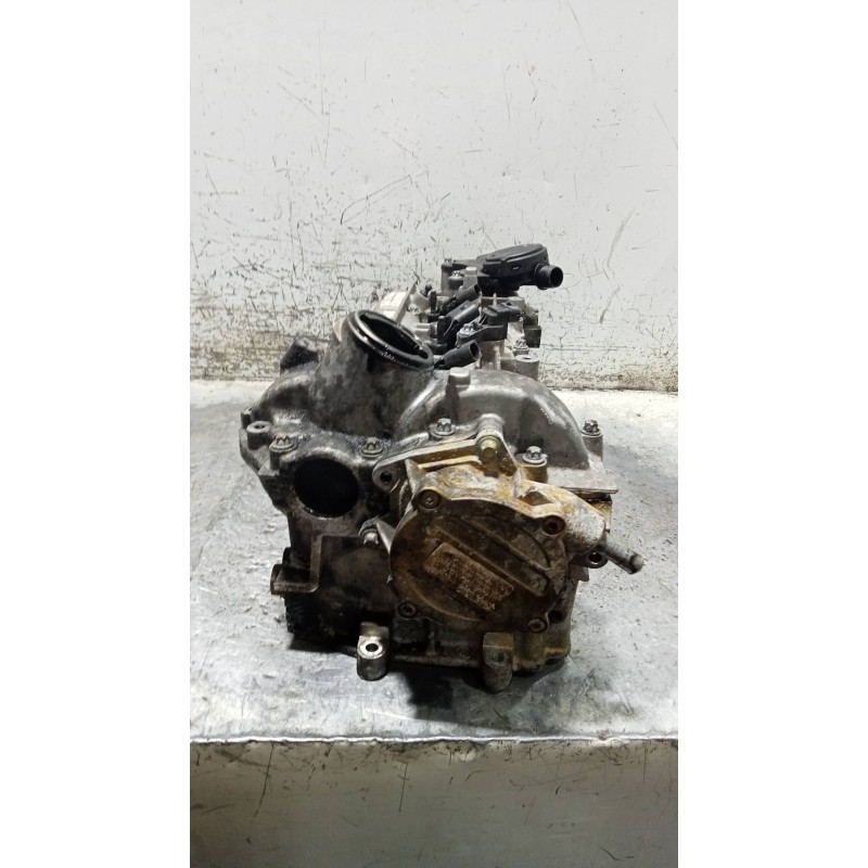 Recambio de culata para mercedes sprinterii caja cerrada (desde 01.06) 318/319 cdi (906.631/633/635/637) referencia OEM IAM R642