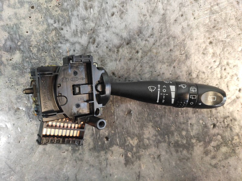 Recambio de mando limpia para kia picanto 1.1 crdi active referencia OEM IAM 3293PA  