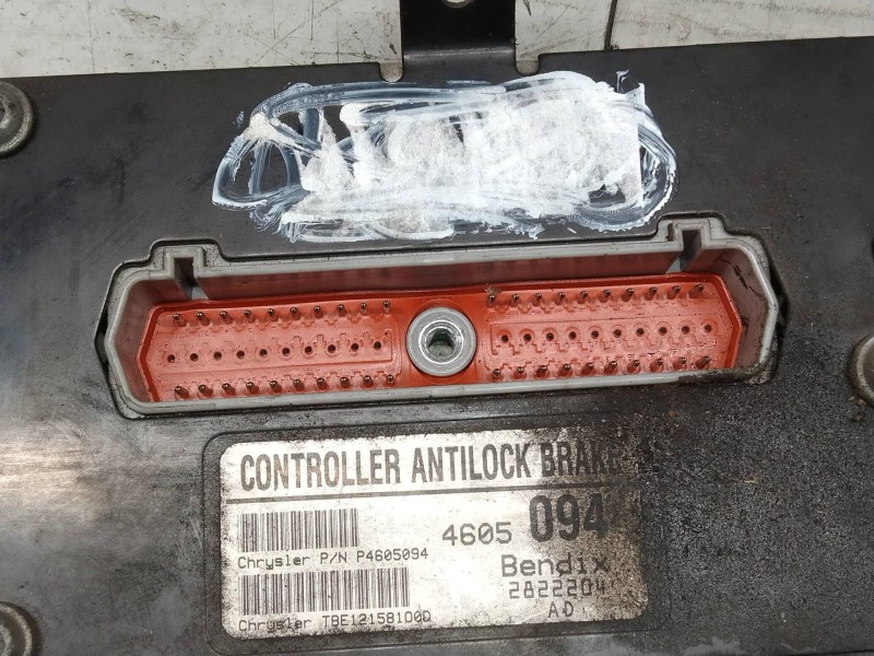 Recambio de centralita abs para chrysler stratus berlina (ja) 2.0 le referencia OEM IAM P4605094  