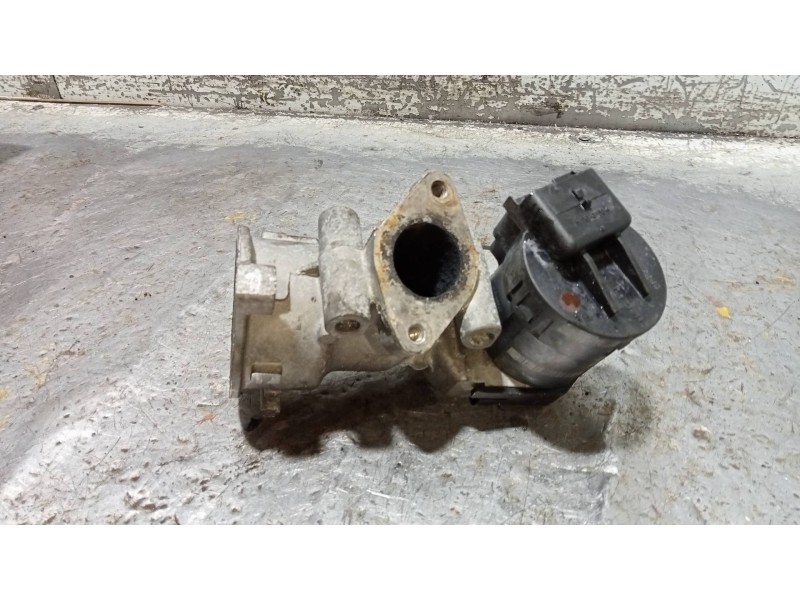 Recambio de valvula egr para peugeot 407 st confort referencia OEM IAM 9681825280  