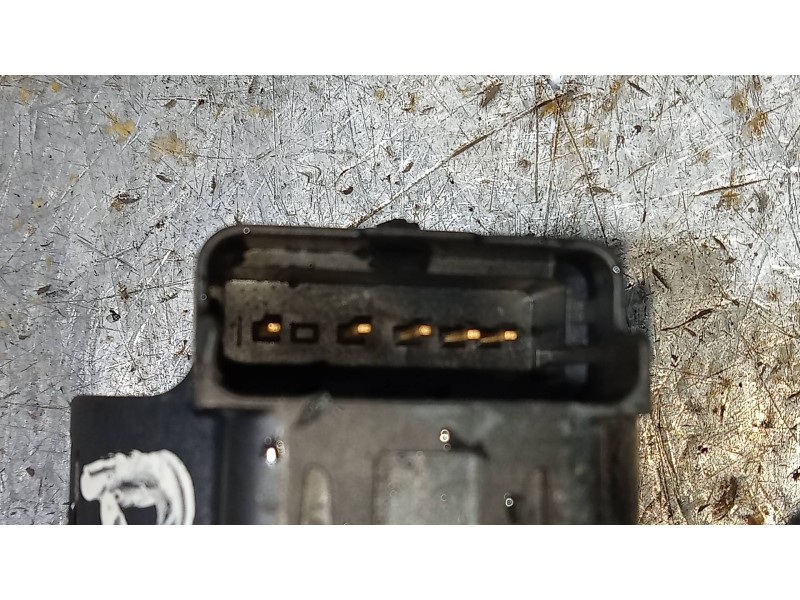 Recambio de valvula egr para peugeot 407 st confort referencia OEM IAM 9681825280  