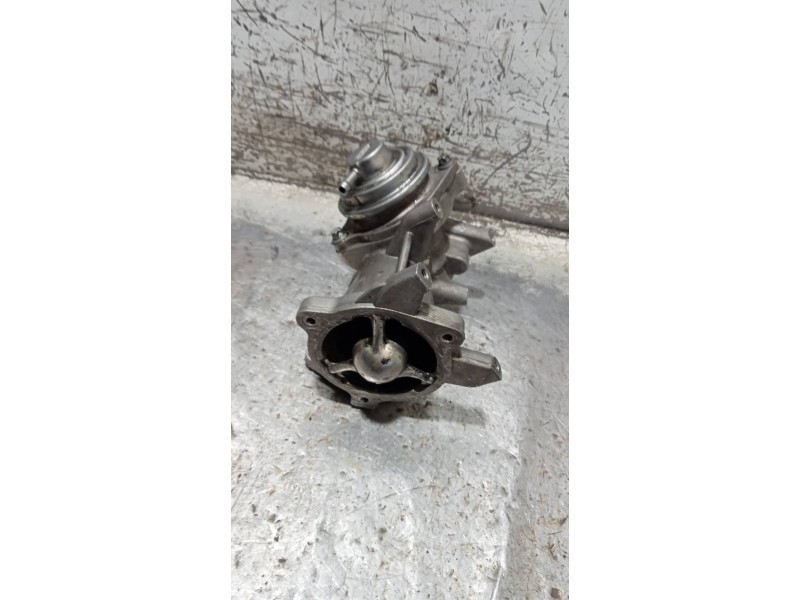 Recambio de valvula egr para mercedes clase b (w245) 200 cdi (245.208) referencia OEM IAM   