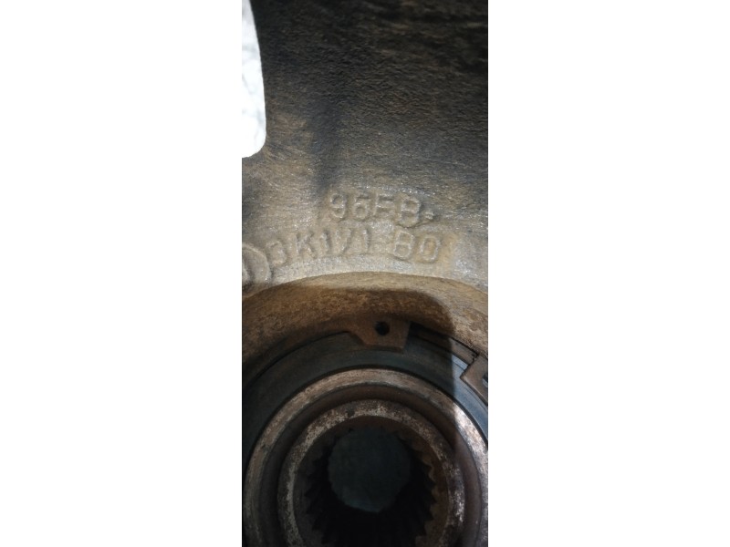 Recambio de mangueta delantera izquierda para ford fiesta berlina básico referencia OEM IAM 96FB3K171BD  