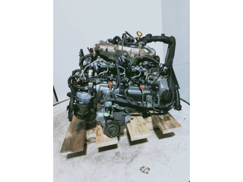 Recambio de motor completo para toyota yaris (ksp9/scp9/nlp9) básico referencia OEM IAM 1ND D187569 BOSCH