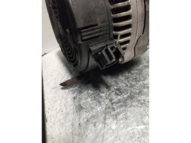 Recambio de alternador para ford mondeo berlina (gd) ghia referencia OEM IAM 0123212001  