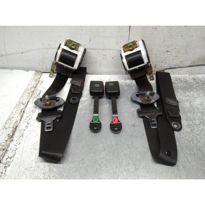Recambio de juego cinturones delantero para ford fiesta berl./courier 1.4 cat (pt-e) referencia OEM IAM   5P
