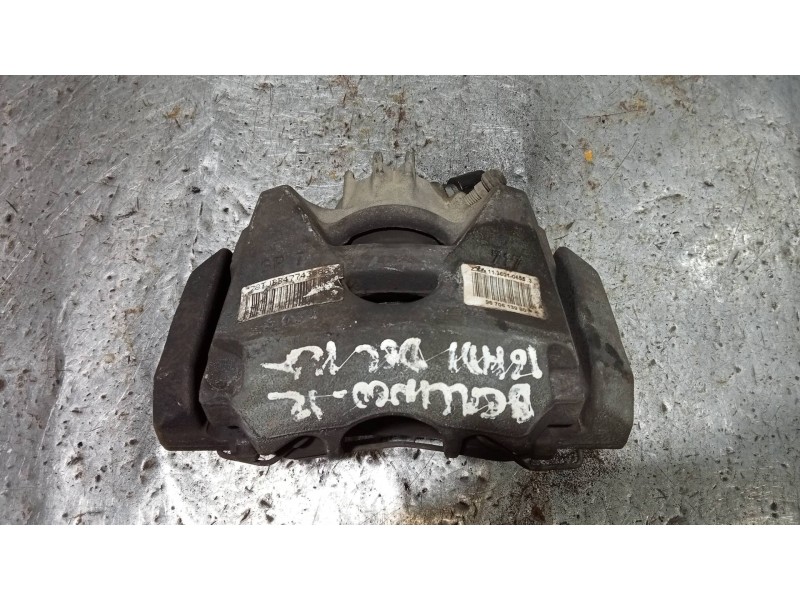 Recambio de pinza freno delantera izquierda para citroen berlingo station wagon xtr plus referencia OEM IAM 9670613980 113601065
