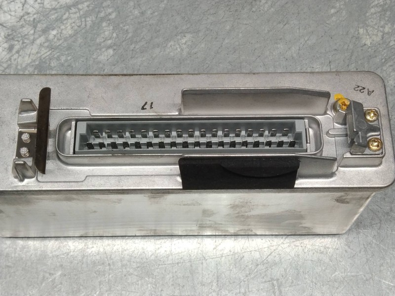Recambio de centralita abs para audi 80 1.9 tdi referencia OEM IAM 0265100056 4A0907379A 