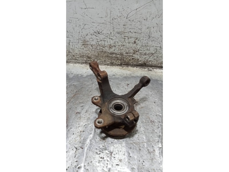 Recambio de mangueta delantera derecha para renault 5 (b/c40) tl (b/c 401, b/c 40h) referencia OEM IAM   