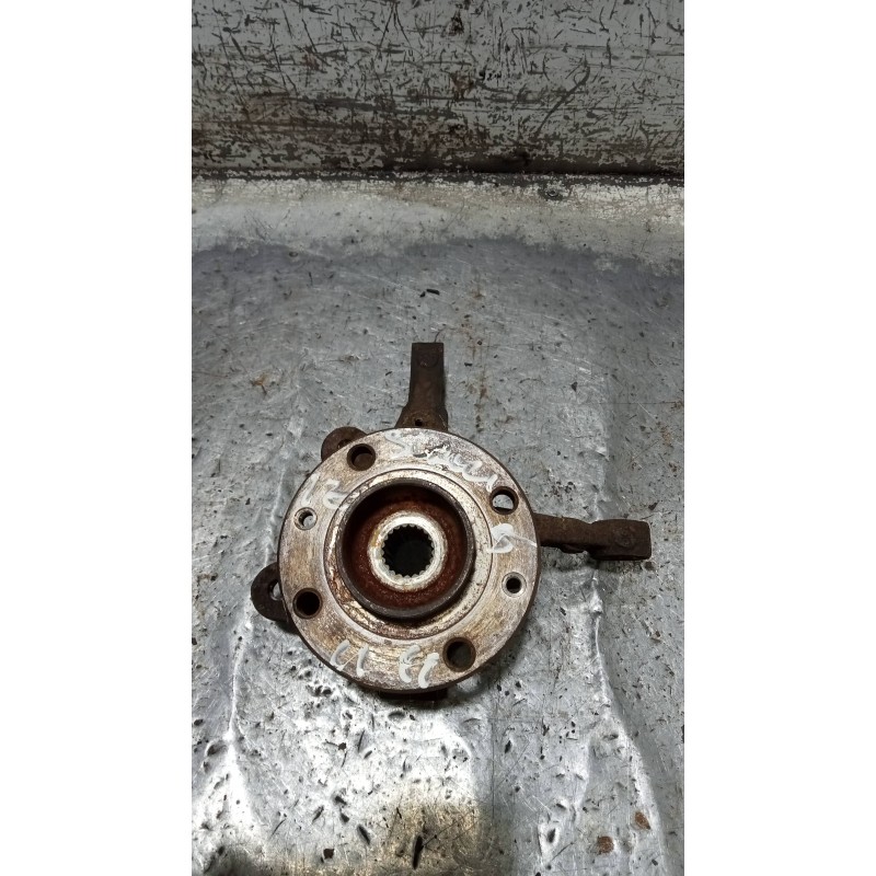 Recambio de mangueta delantera izquierda para renault 5 (b/c40) tl (b/c 401, b/c 40h) referencia OEM IAM   
