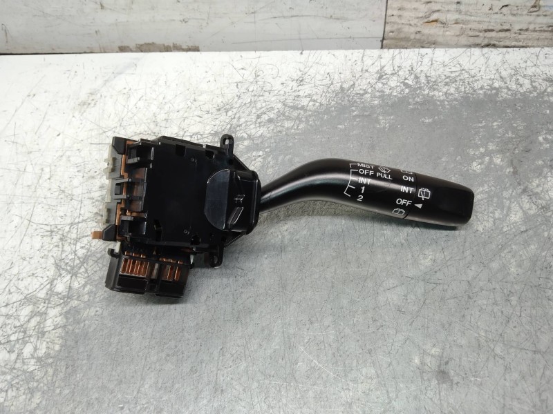 Recambio de mando limpia para mazda premacy (cp) td exclusive (74kw) referencia OEM IAM 17B122  