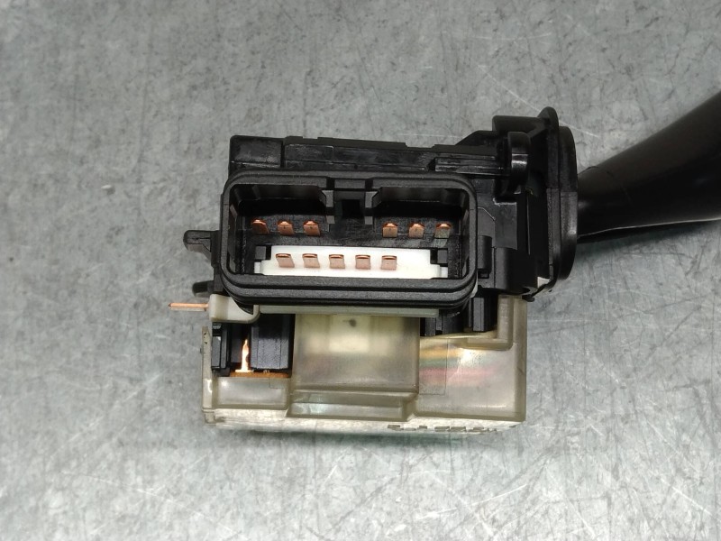 Recambio de mando limpia para mazda premacy (cp) td exclusive (74kw) referencia OEM IAM 17B122  