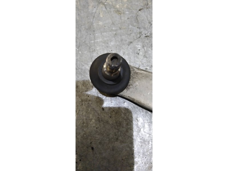 Recambio de brazo suspension inferior delantero derecho para volkswagen passat variant (3b5) comfortline referencia OEM IAM   