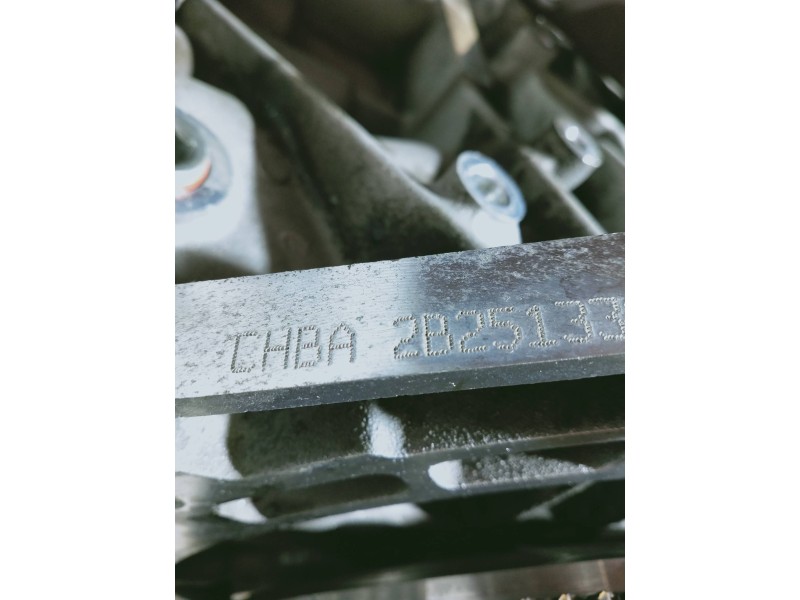 Recambio de motor completo para ford mondeo berlina (ge) ghia referencia OEM IAM CHBA 2B25133 