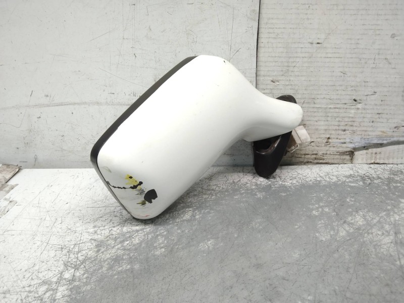 Recambio de retrovisor derecho para audi 80 1.9 tdi referencia OEM IAM   ELECTRICO