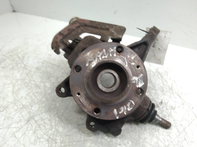 Recambio de mangueta delantera izquierda para citroen xantia berlina referencia OEM IAM   