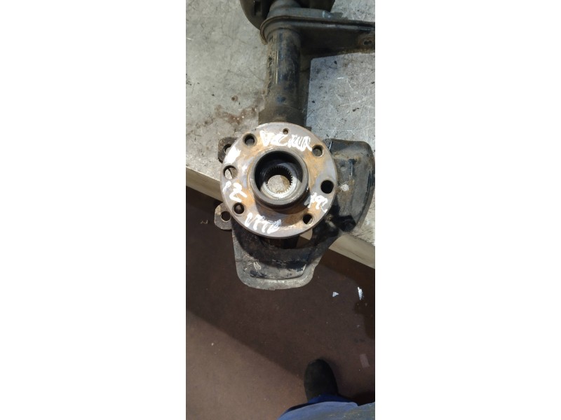 Recambio de mangueta delantera derecha para opel vectra a 1.7 turbodiesel (17 dt / lu8) referencia OEM IAM   