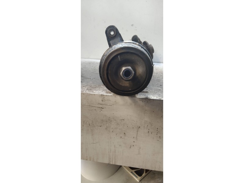 Recambio de mangueta delantera derecha para opel vectra a 1.7 turbodiesel (17 dt / lu8) referencia OEM IAM   