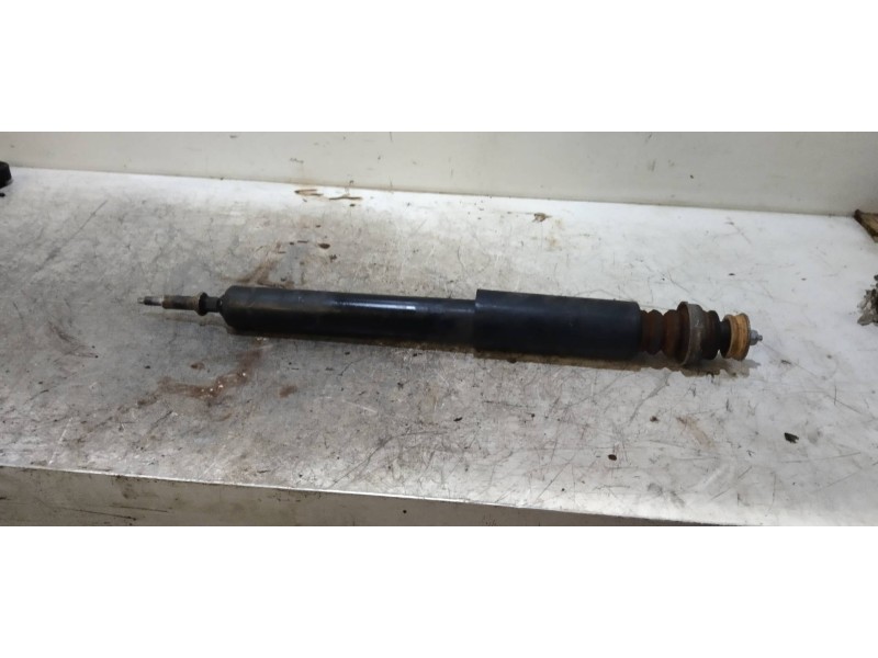 Recambio de amortiguador trasero para bmw serie 3 berlina (e90) 320i referencia OEM IAM 3352677172502 814903001377 E90H001B