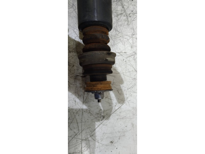 Recambio de amortiguador trasero para bmw serie 3 berlina (e90) 320i referencia OEM IAM 3352677172502 814903001377 E90H001B