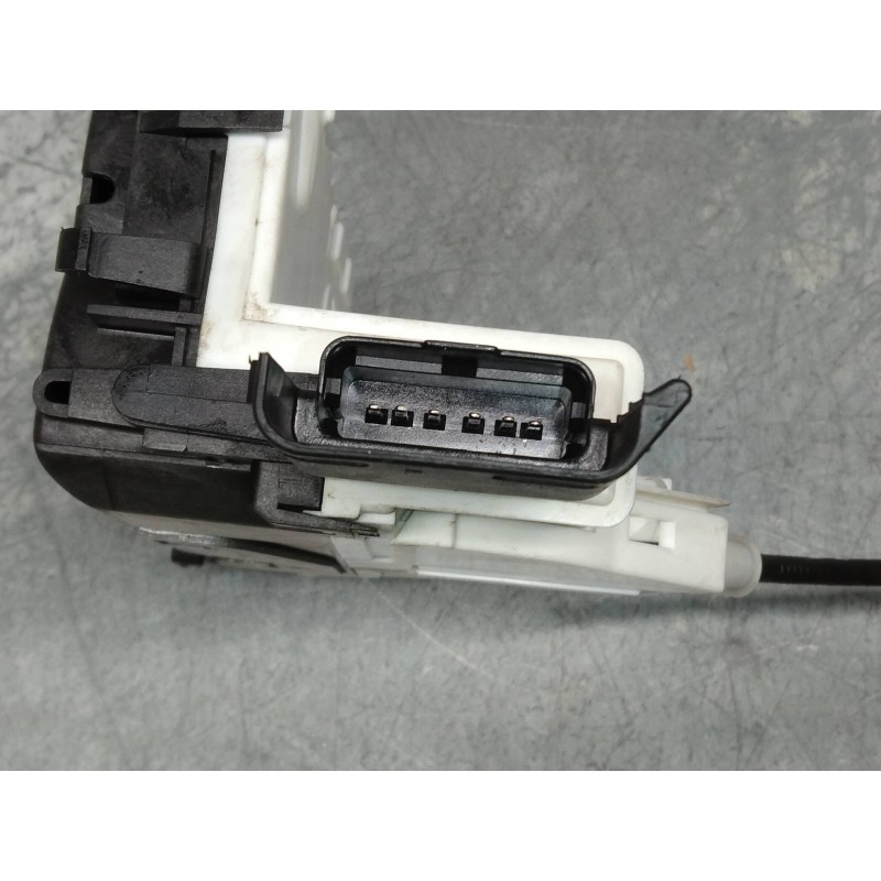 Recambio de motor cierre centralizado delantero derecho para citroen berlingo station wagon xtr plus referencia OEM IAM   5P