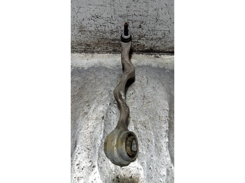 Recambio de brazo suspension inferior delantero derecho para bmw serie 3 berlina (e90) 320i referencia OEM IAM   