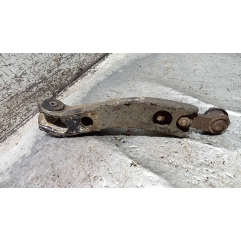 Recambio de brazo suspension inferior delantero izquierdo para opel corsa b eco referencia OEM IAM   