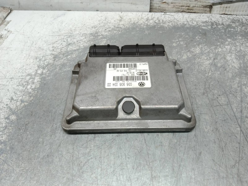 Recambio de centralita motor uce para volkswagen polo (9n1) highline referencia OEM IAM IAW4MVDD 036906034DD 6160066307