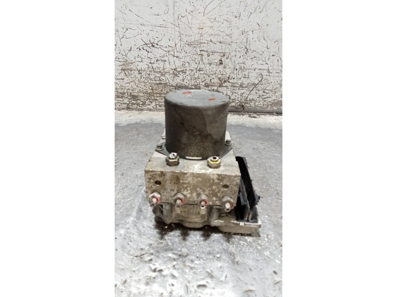 Recambio de abs para mercedes sprinterii caja cerrada (desde 01.06) 318/319 cdi (906.631/633/635/637) referencia OEM IAM 0265234