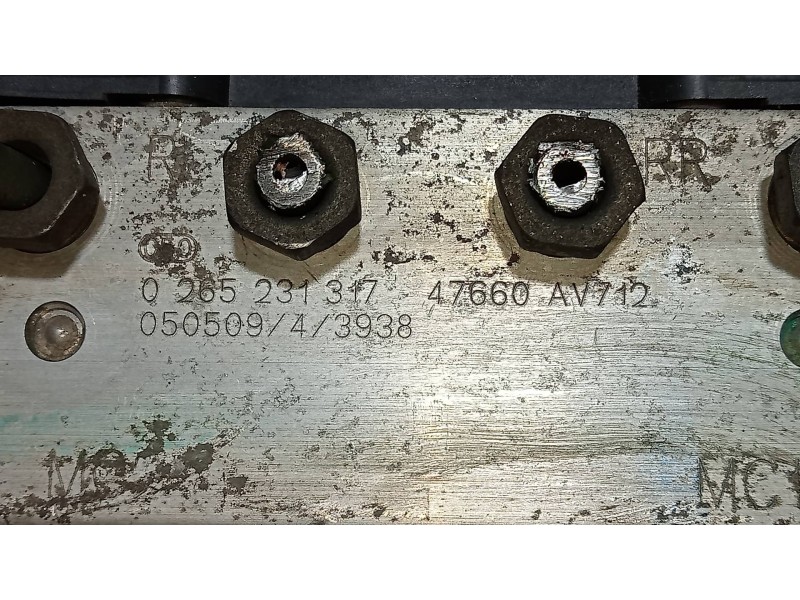 Recambio de abs para nissan primera berlina (p12) acenta referencia OEM IAM 0265231317 47660AV712 