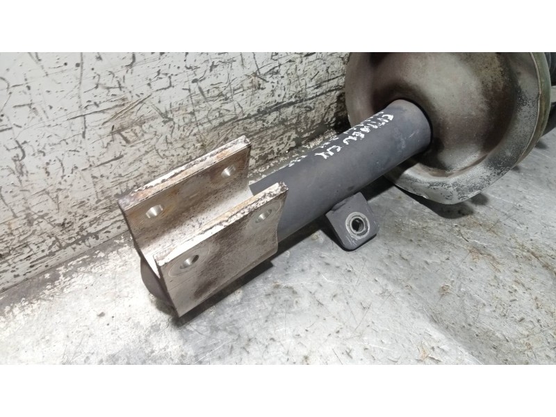 Recambio de amortiguador delantero izquierdo para citroen c4 berlina cool referencia OEM IAM   