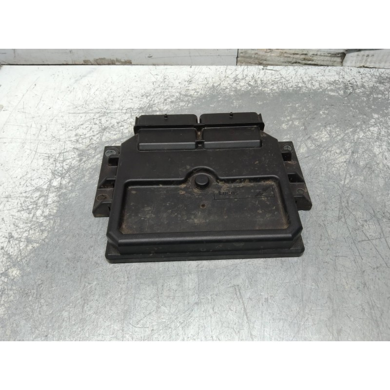 Recambio de centralita motor uce para renault clio ii fase i (b/cbo) 1.9 d referencia OEM IAM R04010031F 7700114875 HOM770010595