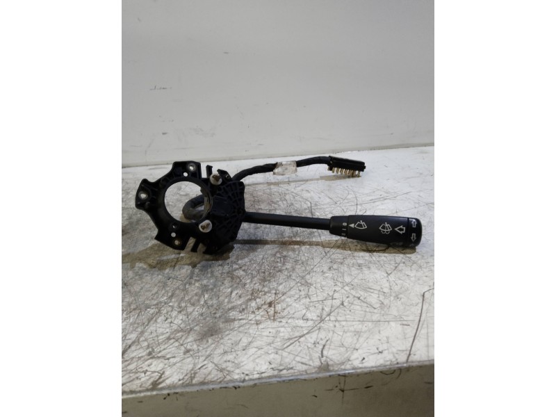 Recambio de mando limpia para mercedes clase e (w124) berlina d 300 (124.130) referencia OEM IAM 1245450124 01910980 