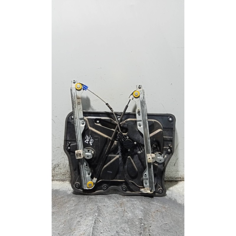 Recambio de elevalunas delantero derecho para nissan x-trail (t31) 2.0 dci turbodiesel cat referencia OEM IAM 80760JG00A 2621004