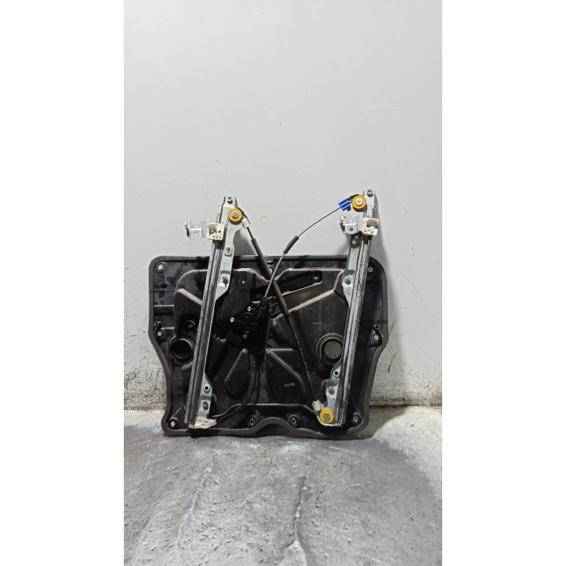 Recambio de elevalunas delantero izquierdo para nissan x-trail (t31) 2.0 dci turbodiesel cat referencia OEM IAM 80731EH100 06204