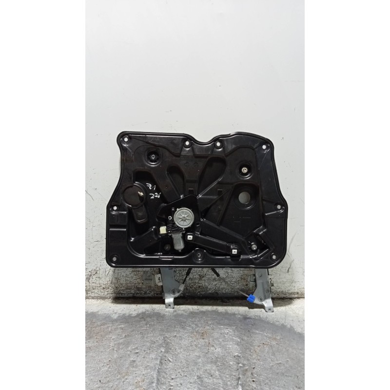 Recambio de elevalunas delantero izquierdo para nissan x-trail (t31) 2.0 dci turbodiesel cat referencia OEM IAM 80731EH100 06204